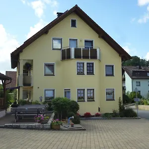  Privatunterkunft Gästezimmer Klein